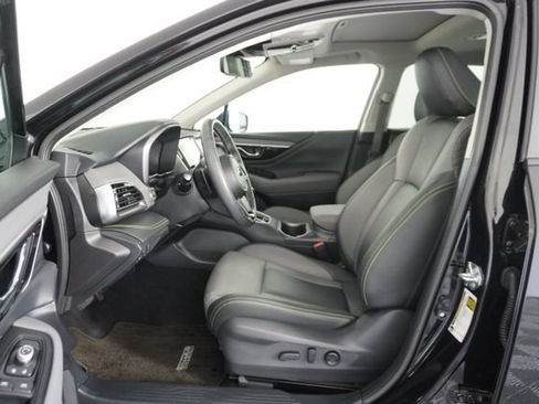 Certified 2025 Subaru Outback Onyx Edition AWD/4WD image 19