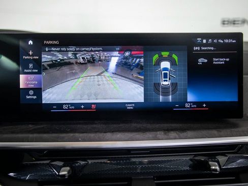 Used 2023 BMW X7 xDrive40i w/ M Sport Package image 32