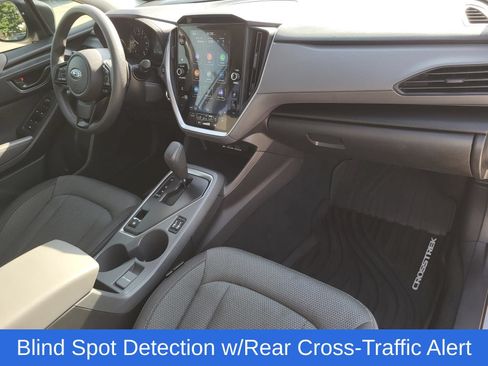 Used 2024 Subaru Crosstrek 2.0i Premium AWD/4WD image 8