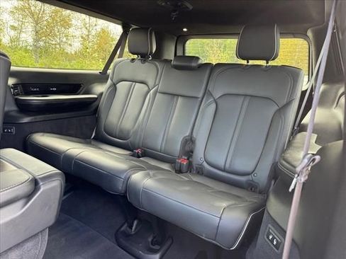 Used 2023 Jeep Grand Wagoneer L Series II image 7