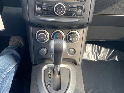 Used 2013 Nissan Rogue S AWD/4WD image 20