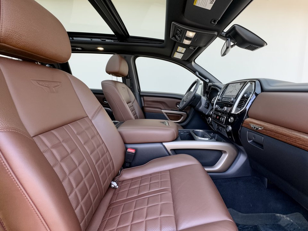 Used 2023 Nissan Titan Platinum Reserve w/ Moonroof Package AWD/4WD image 30