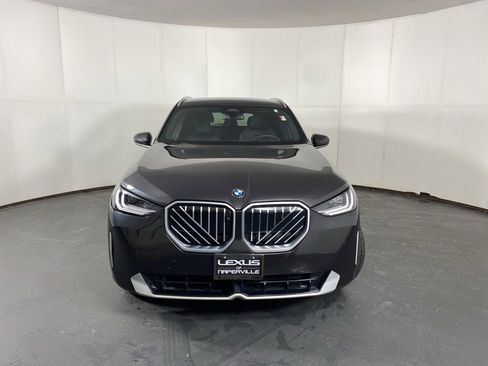 Used 2025 BMW X3 xDrive30i w/ Premium Package image 5