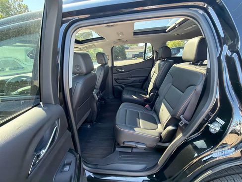Used 2023 GMC Acadia AT4 w/ GMC Pro Grade Package AWD/4WD image 28