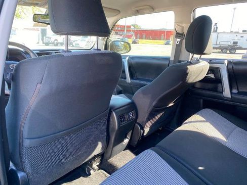 Used 2022 Toyota 4Runner SR5 image 29