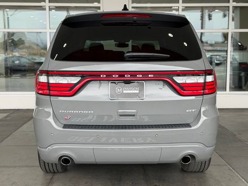 Used 2025 Dodge Durango GT AWD/4WD image 12