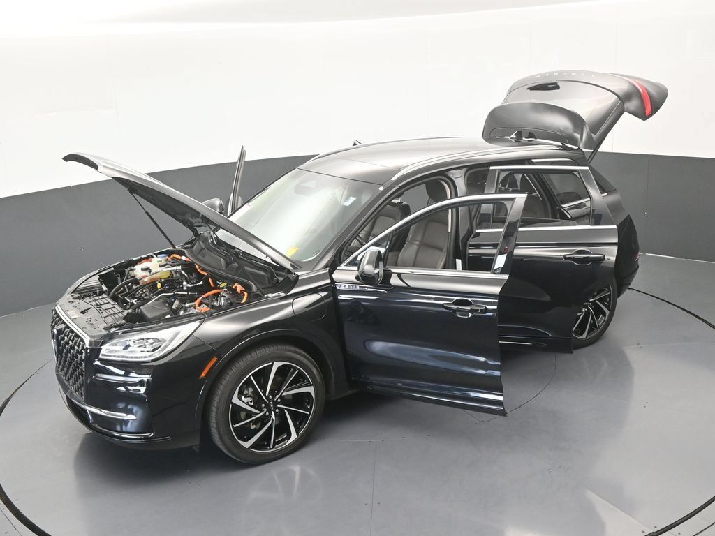 Used 2024 Lincoln Corsair Grand Touring AWD/4WD image 63