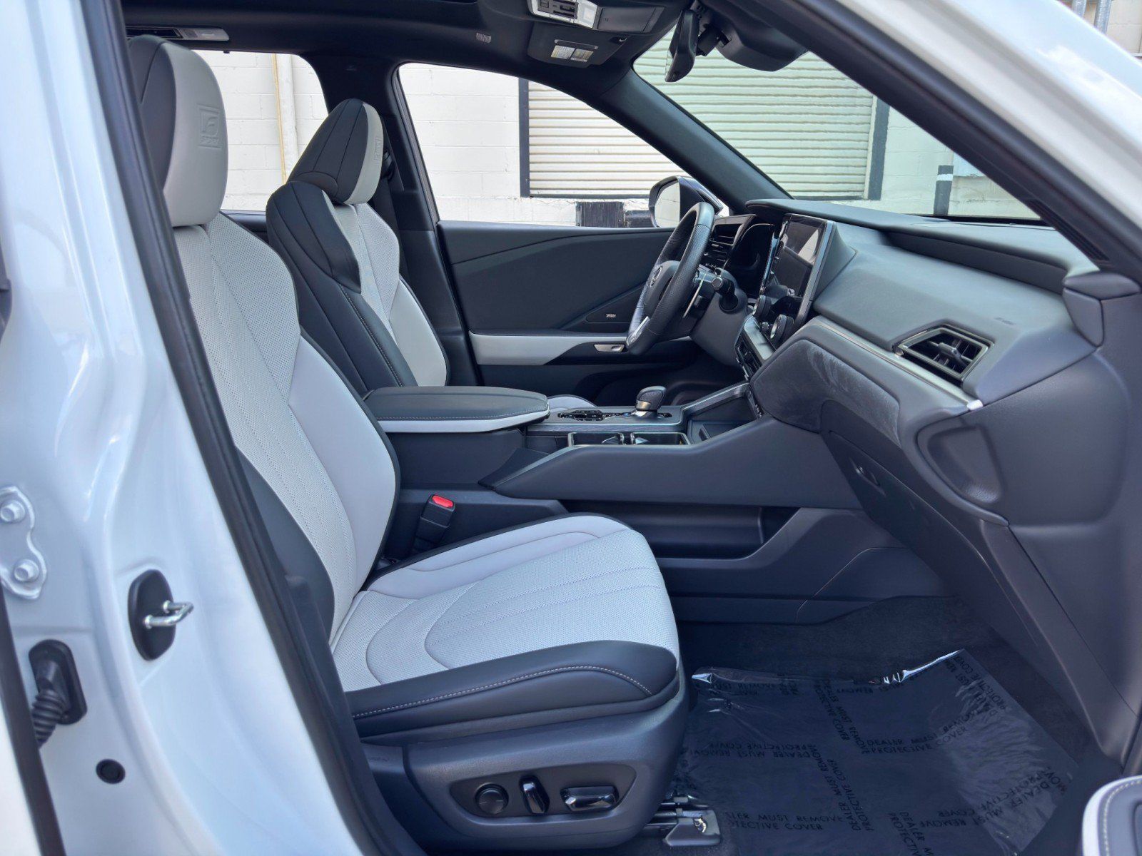 Used 2025 Lexus TX 350 AWD w/ Technology Package image 16