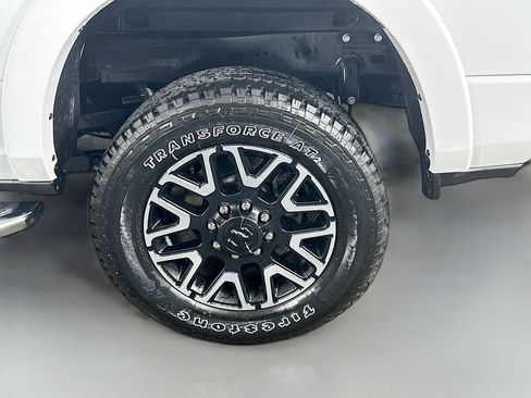 New 2026 RAM 2500 Limited w/ Towing Technology Group image 17