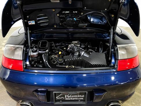 Used 2004 Porsche 911 Carrera 4S image 42