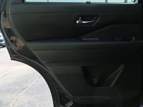 Used 2022 Nissan Pathfinder SL w/ SL Premium Package FWD image 49