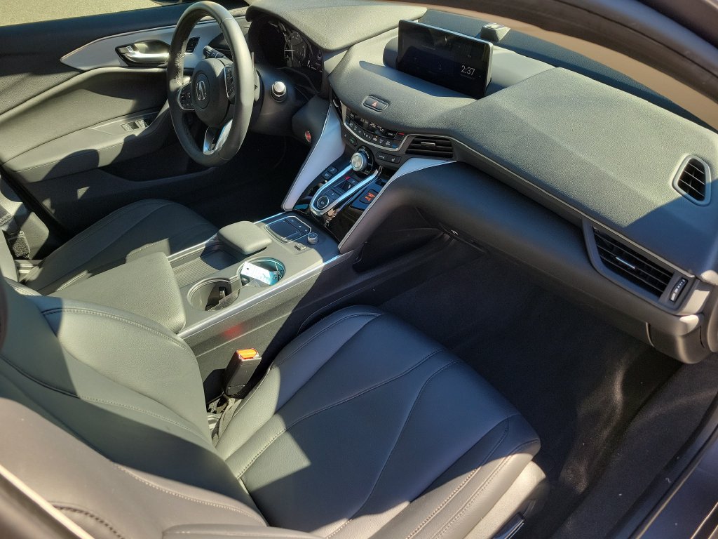 Used 2023 Acura TLX FWD image 4