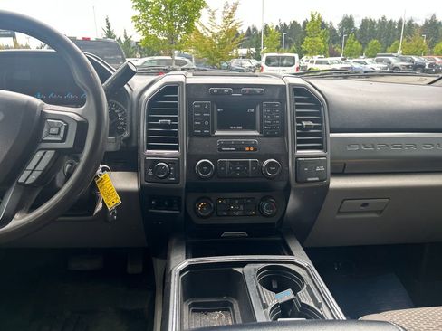 Used 2019 Ford F350 XLT w/ XLT Value Package AWD/4WD image 23