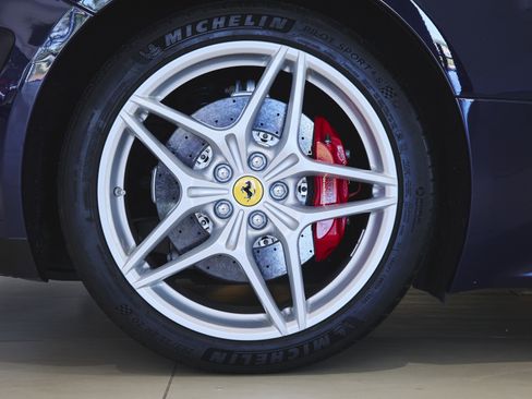 Used 2016 Ferrari California T image 48