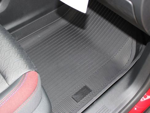 New 2026 Chevrolet Equinox RS w/ LPO, Floor Liner Package image 22