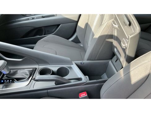 Certified 2026 Hyundai Elantra Sport FWD image 12