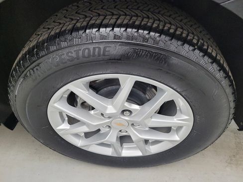 Used 2024 Chevrolet Equinox LS w/ LS Convenience Package AWD/4WD image 31