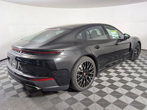 New 2026 Porsche Panamera 4 image 8