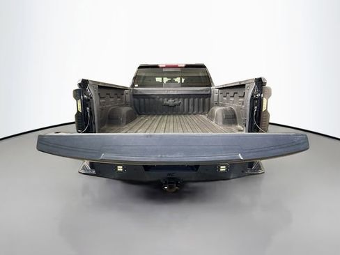 Used 2020 Chevrolet Silverado 1500 LT Trail Boss image 27