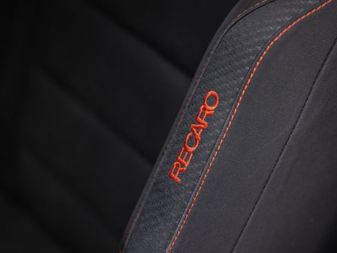 Used 2016 Ford Mustang Shelby GT350R w/ GT350R Equipment Group 920A image 65