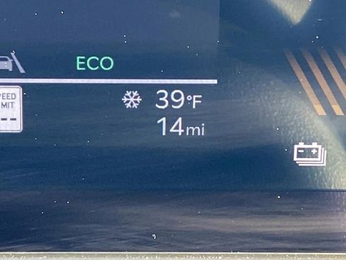 New 2026 Kia Carnival EX image 6