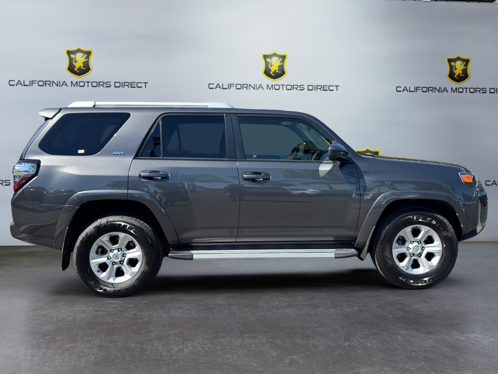 Used 2016 Toyota 4Runner SR5 RWD image 6