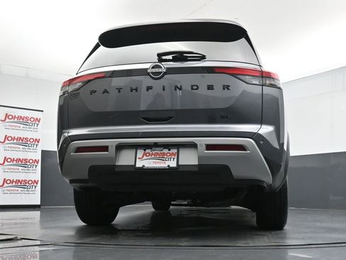 Used 2023 Nissan Pathfinder SL w/ Lighting Package (N92) FWD image 40