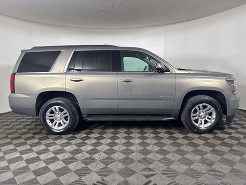 Used 2017 Chevrolet Tahoe LT w/ Luxury Package image 2