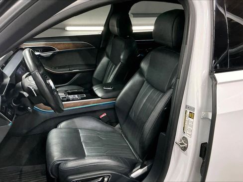 Used 2021 Audi A8 L 3.0T w/ Executive Plus Package image 27