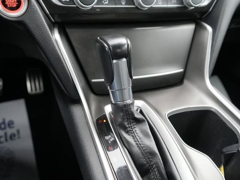 Used 2019 Honda Accord Sport image 29