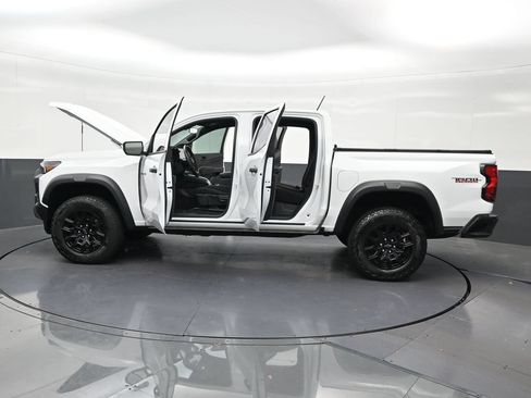 Used 2023 Chevrolet Colorado Trail Boss w/ Advanced Trailering Package AWD/4WD image 38