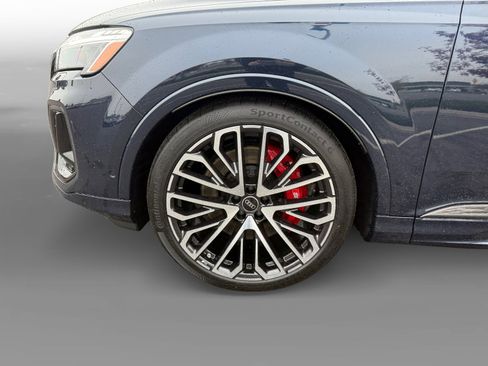 New 2026 Audi SQ7 Prestige image 9