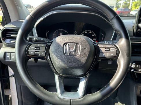 Used 2023 Honda Pilot EX-L image 6