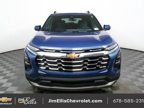 Used 2025 Chevrolet Equinox LT w/ Convenience Package II image 33