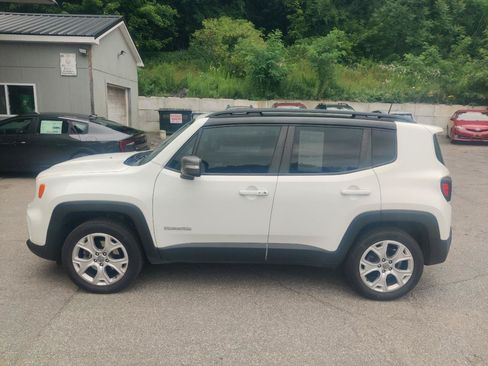 Used 2019 Jeep Renegade Limited AWD/4WD image 3