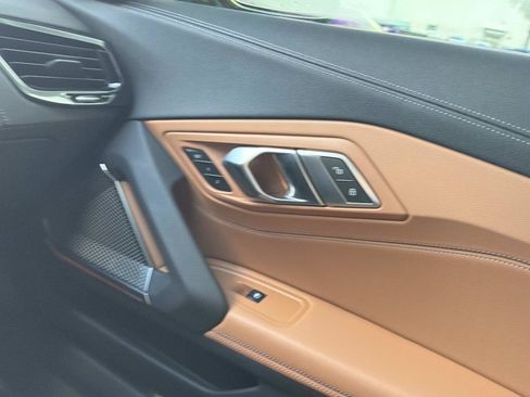 Used 2021 BMW Z4 M40i RWD image 15
