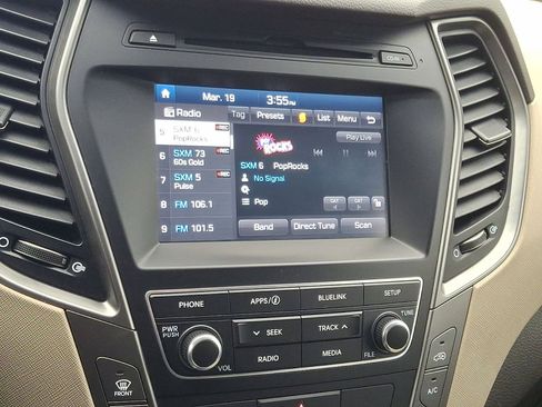 Used 2017 Hyundai Santa Fe Sport AWD/4WD image 14