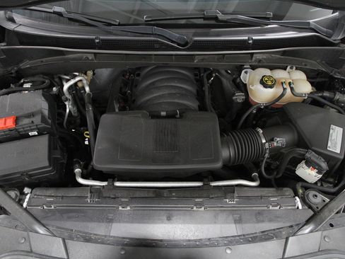 Used 2021 Cadillac Escalade Premium Luxury w/ LPO, Radiant Package image 24