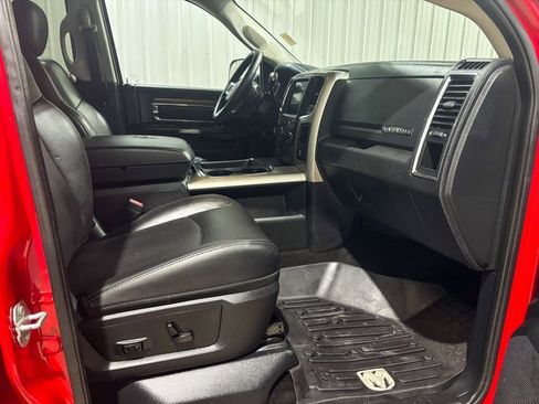 Used 2016 RAM 2500 Laramie w/ Convenience Group image 27