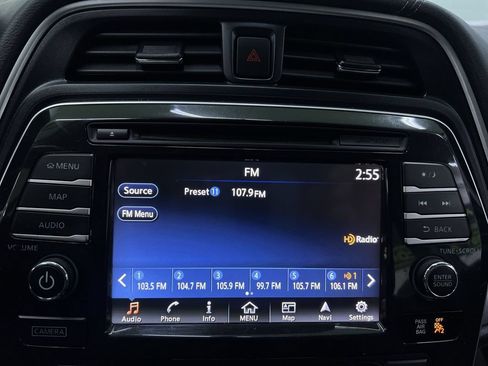 Used 2017 Nissan Maxima 3.5 SV FWD image 21