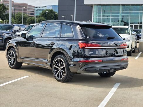 Used 2021 Audi Q7 3.0T Premium Plus w/ Premium Plus Package AWD/4WD image 5