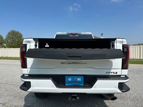 Used 2024 GMC Sierra 2500 AT4 w/ AT4 Premium Plus Package AWD/4WD image 25