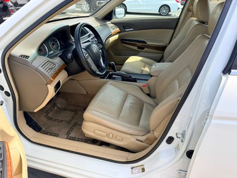 Used 2009 Honda Accord EX-L image 10