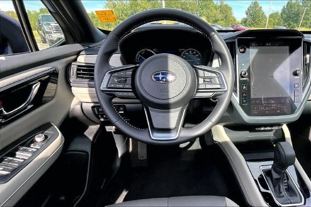 Used 2025 Subaru Forester Limited AWD/4WD image 8