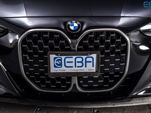 Used 2023 BMW M440i Convertible w/ Premium Package image 11