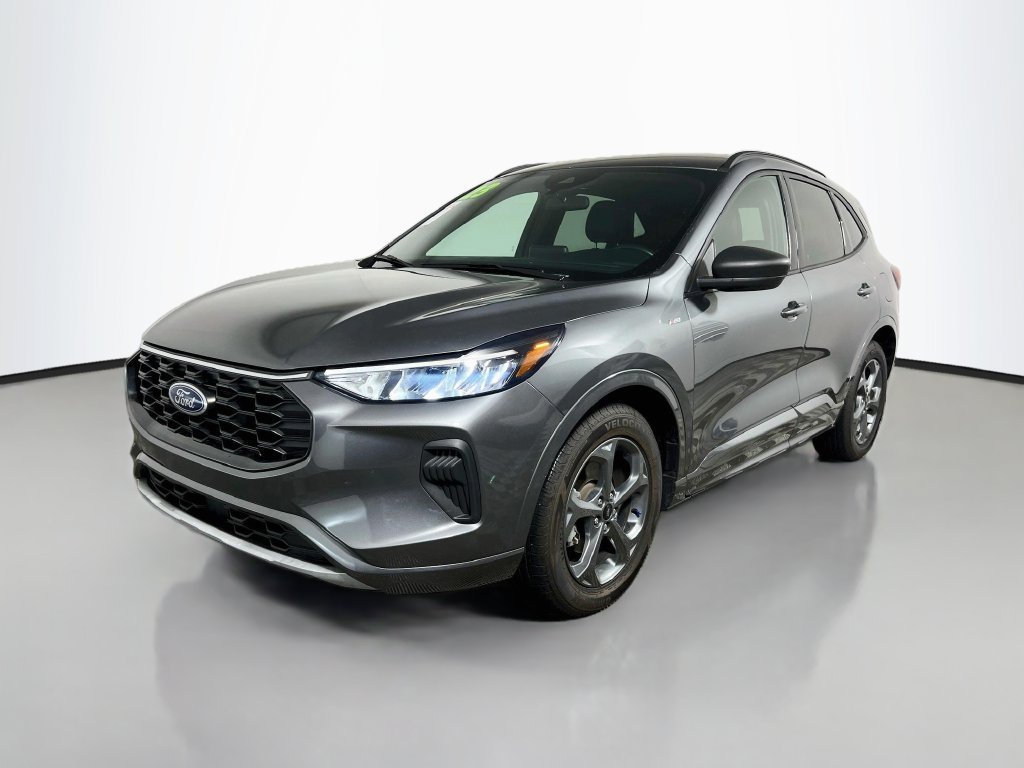 Used 2023 Ford Escape ST-Line w/ Equipment Group 301A FWD image 7