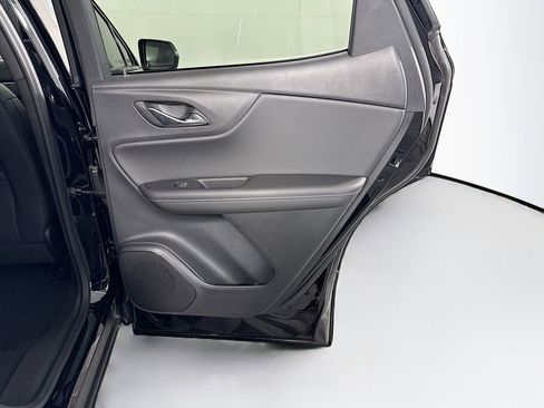 Used 2025 Chevrolet Blazer RS w/ Driver Confidence II Package image 28