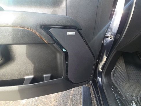 Used 2024 GMC Sierra 2500 AT4 w/ AT4 Preferred Package image 24