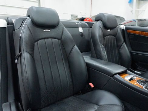 Used 2008 Mercedes-Benz SL 55 AMG image 28