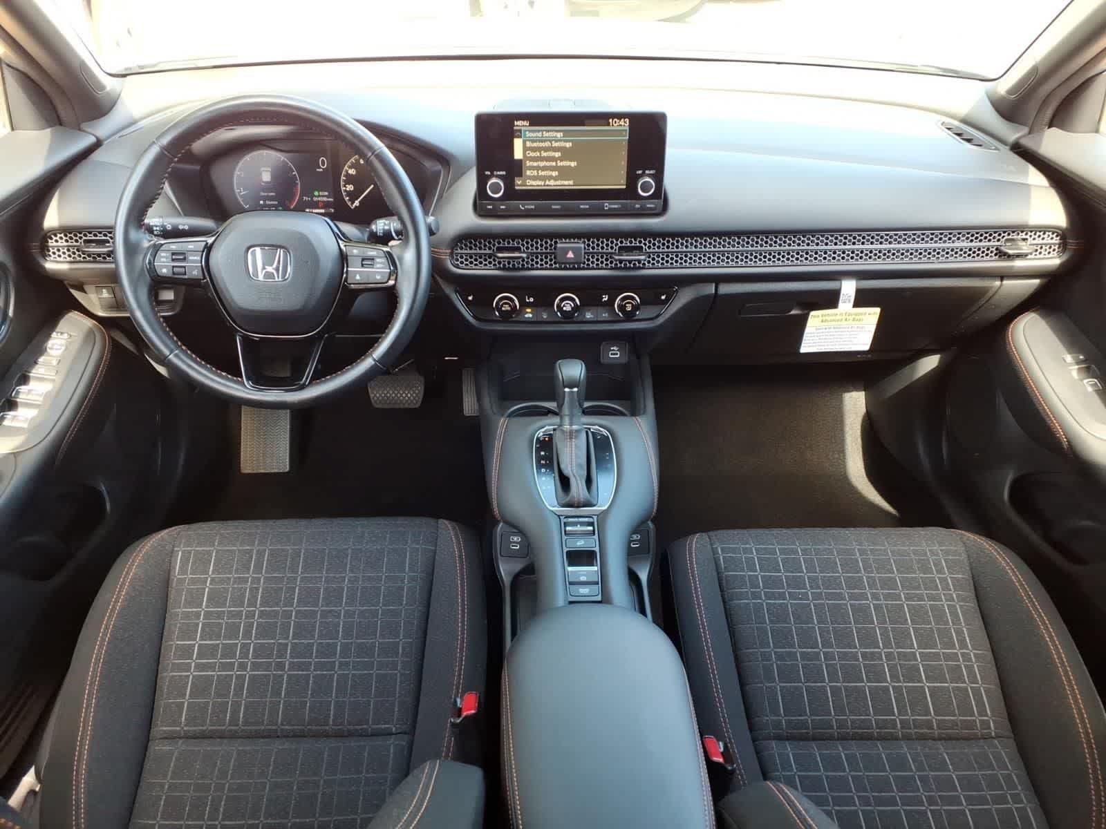 Used 2025 Honda HR-V Sport image 10